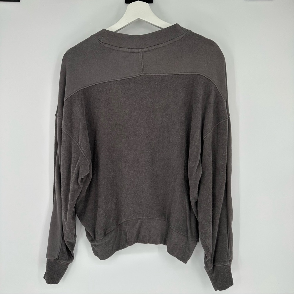 Varley Lyle Crewneck Top In Pavement Gray Small View 6